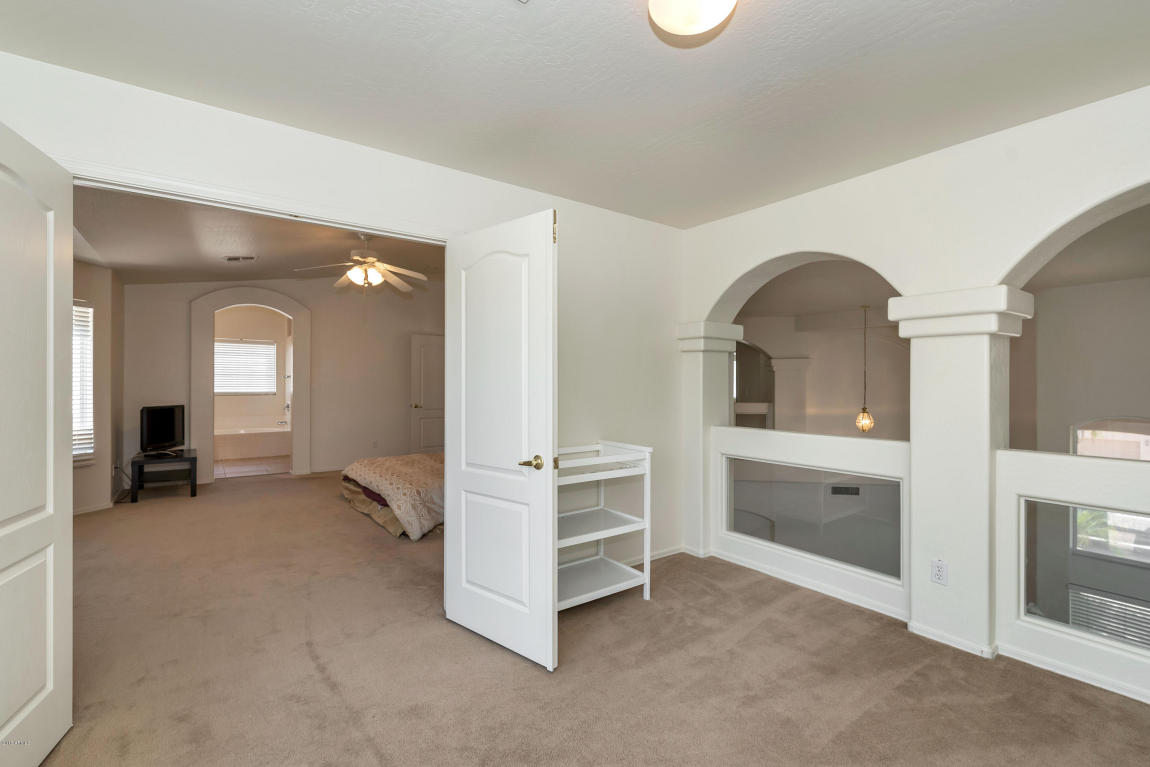 4202 E Redwood Ln, Phoenix, AZ 85048 photo 14