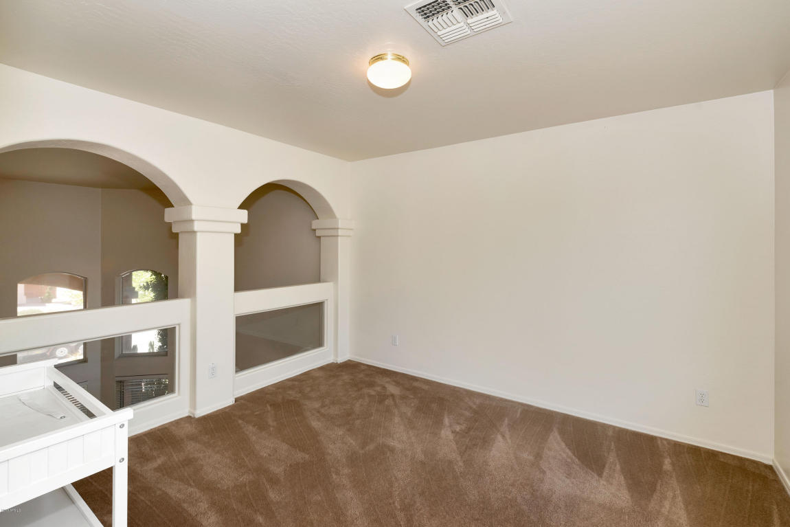 4202 E Redwood Ln, Phoenix, AZ 85048 photo 11