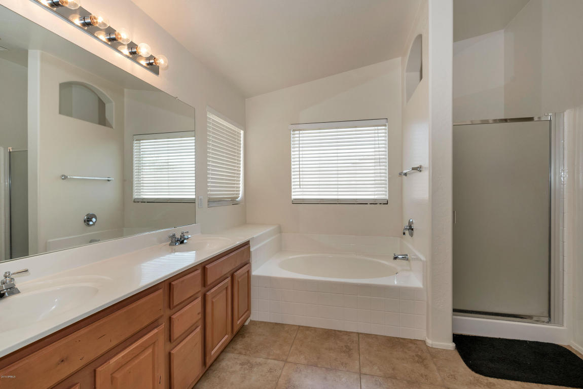 4202 E Redwood Ln, Phoenix, AZ 85048 photo 15