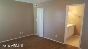 2695 E Oakleaf Dr, Tempe, AZ 85288 photo 9