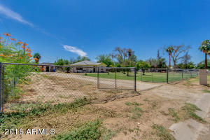 105 E Carter Rd, Phoenix, AZ 85042 photo 1