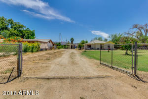 105 E Carter Rd, Phoenix, AZ 85042 photo 2
