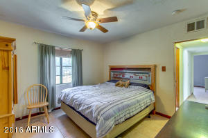 105 E Carter Rd, Phoenix, AZ 85042 photo 15
