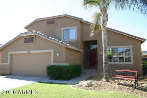 3127 E Rosemonte Dr, Phoenix, AZ 85050 photo 1