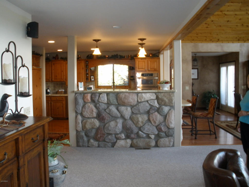 2253 NE Bogey Pl, Overgaard, AZ 85933 photo 17
