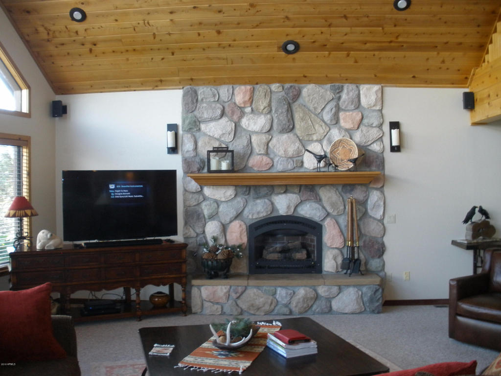 2253 NE Bogey Pl, Overgaard, AZ 85933 photo 10