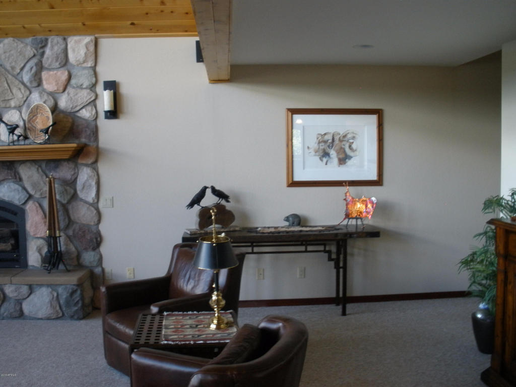 2253 NE Bogey Pl, Overgaard, AZ 85933 photo 13