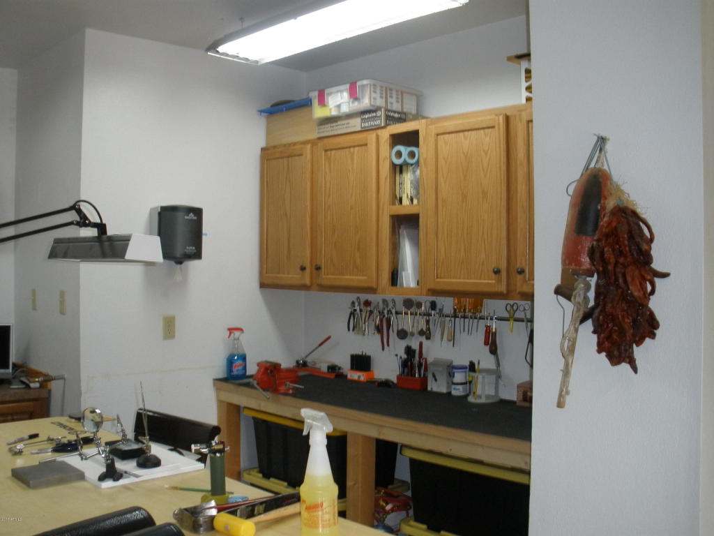2253 NE Bogey Pl, Overgaard, AZ 85933 photo 67