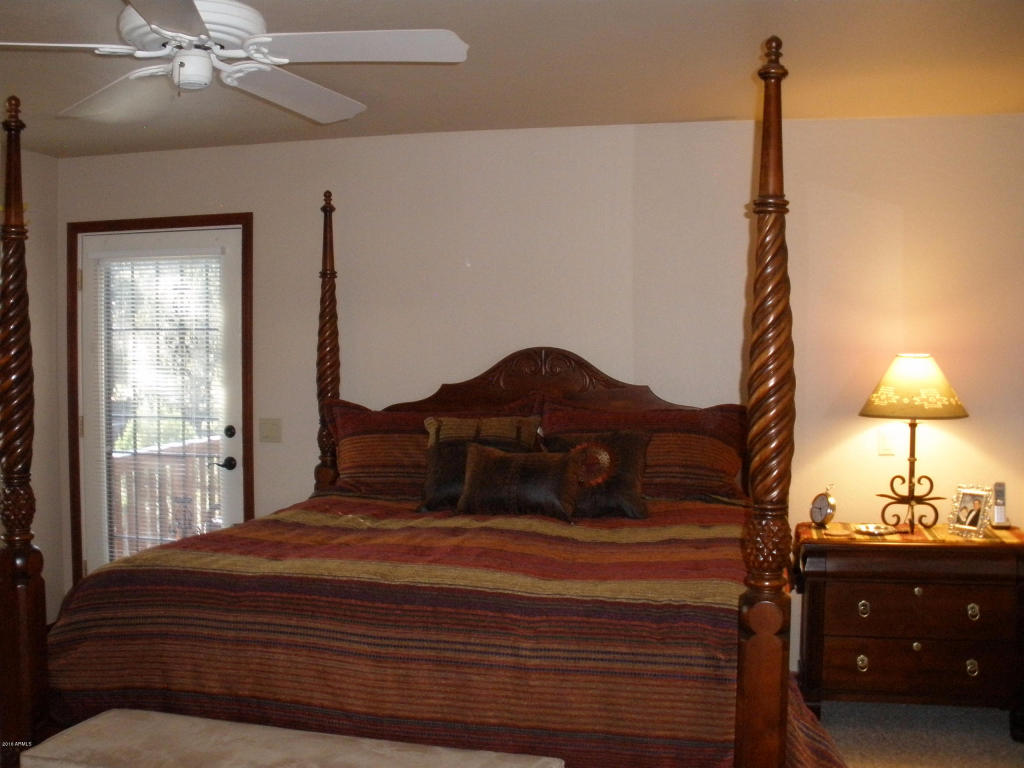 2253 NE Bogey Pl, Overgaard, AZ 85933 photo 18