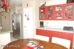 3239 E Hononegh Dr, Phoenix, AZ 85050 photo 5