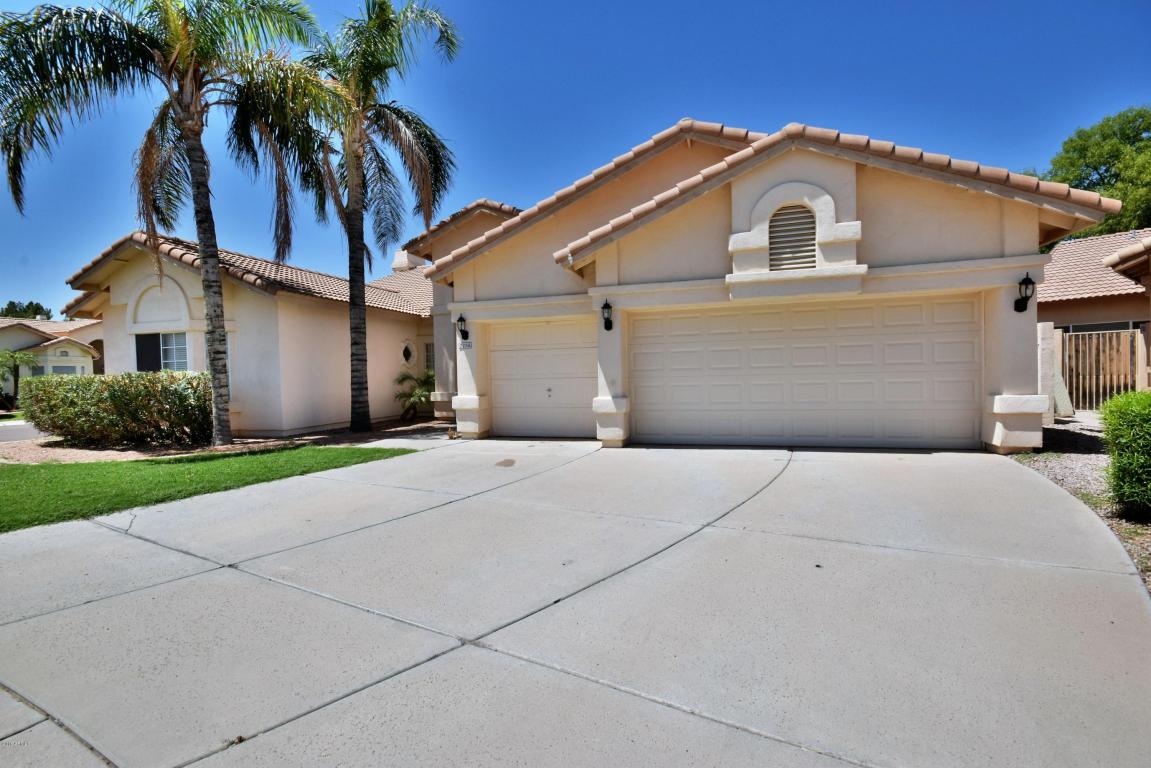 2238 E Tahitian Way, Gilbert, AZ 85234 photo 2