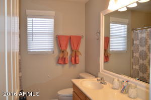 2601 E Shannon St, Gilbert, AZ 85295 photo 6