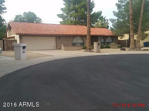 201 E Brook Hollow Dr, Phoenix, AZ 85022 photo 1