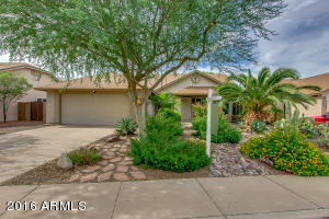 4232 E Douglas Ave, Gilbert, AZ 85234 photo 1