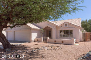 901 E Verbena Dr, Phoenix, AZ 85048 photo 1
