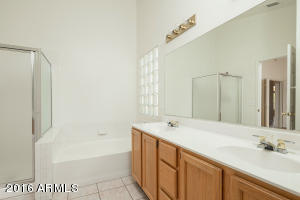 901 E Verbena Dr, Phoenix, AZ 85048 photo 13