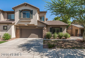 1428 E Hopkins Rd, Gilbert, AZ 85295 photo 2