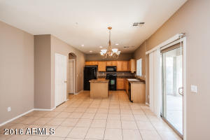 1428 E Hopkins Rd, Gilbert, AZ 85295 photo 4