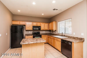 1428 E Hopkins Rd, Gilbert, AZ 85295 photo 5