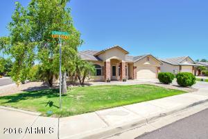 2836 E Toledo Ct, Gilbert, AZ 85295 photo 4