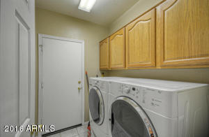 4119 E Lariat Ln, Phoenix, AZ 85050 photo 17