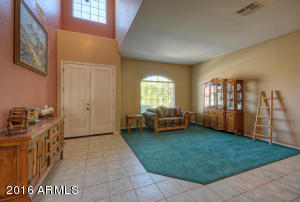 4119 E Lariat Ln, Phoenix, AZ 85050 photo 5