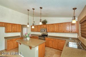 1936 E Vineyard Rd, Phoenix, AZ 85042 photo 6