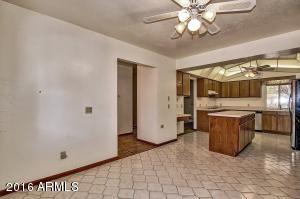 2715 E Hale St, Mesa, AZ 85213 photo 5