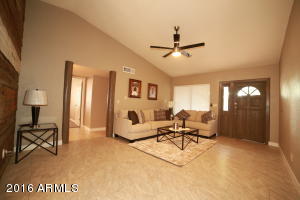 17818 N 34th Pl, Phoenix, AZ 85032 photo 4