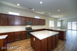 3024 E Sagebrush St, Gilbert, AZ 85296 photo 2