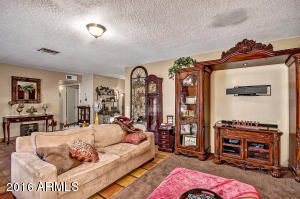 5622 S 40th Pl, Phoenix, AZ 85040 photo 4