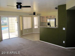 4429 E Bannock St, Phoenix, AZ 85044 photo 8