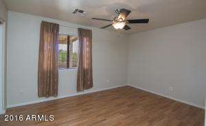 2129 E Robin Ln, Phoenix, AZ 85024 photo 13