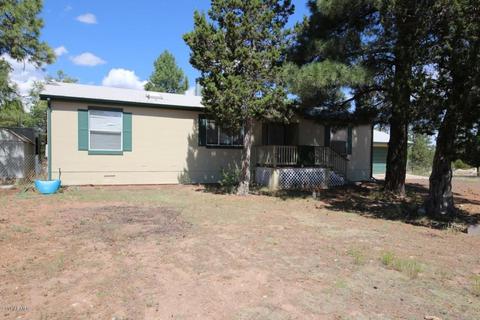 2040 Kittrick Cir, Overgaard, AZ 85933 photo 2