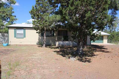 2040 Kittrick Cir, Overgaard, AZ 85933 photo 3