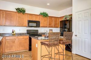 3161 S Southwind Dr, Gilbert, AZ 85295 photo 7
