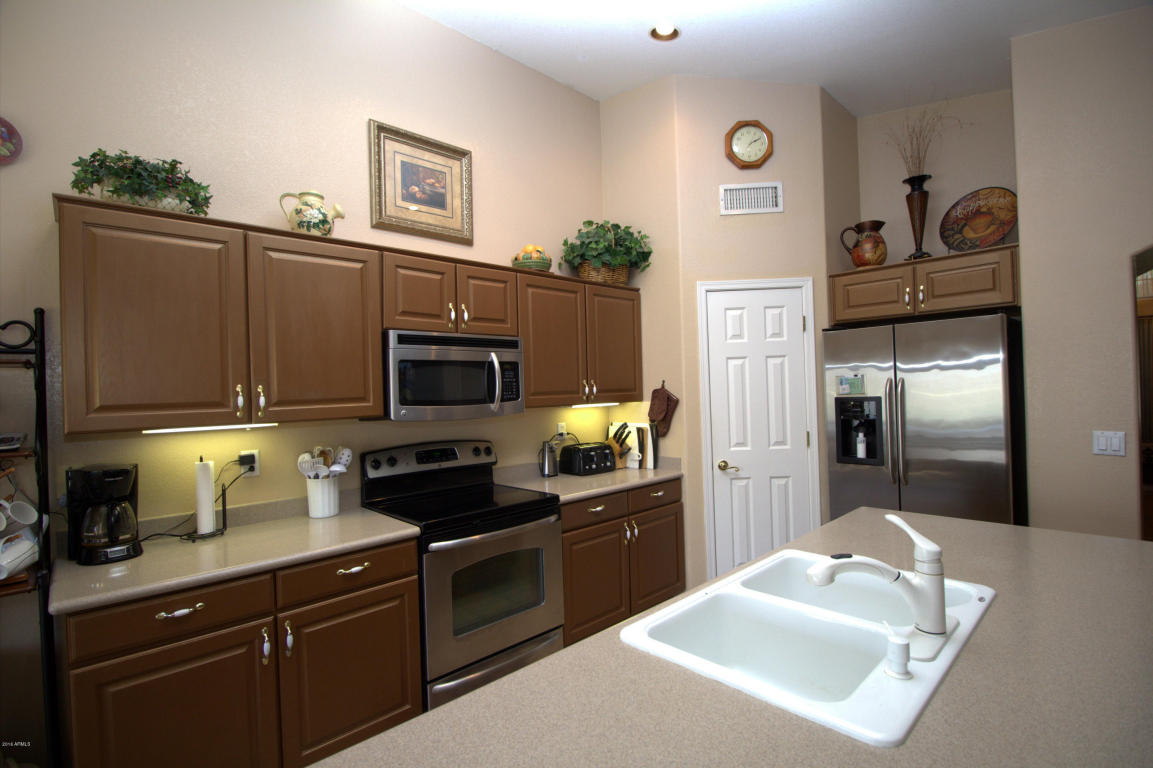 3569 E Utopia Rd, Phoenix, AZ 85050 photo 8