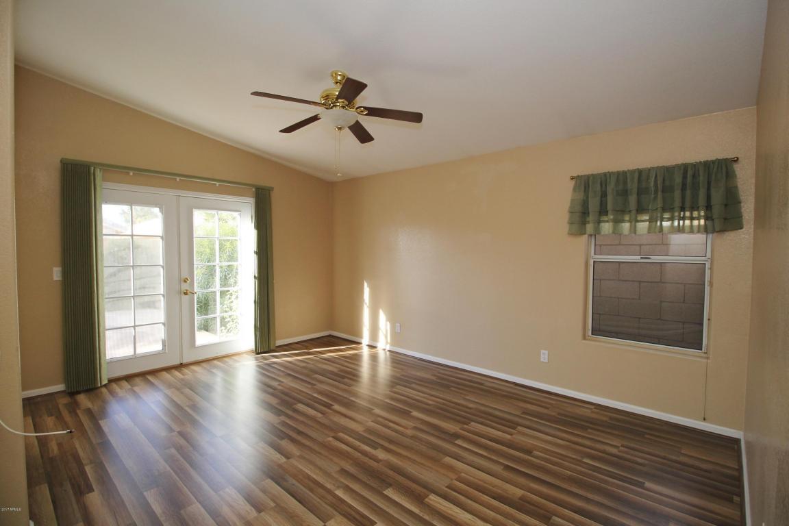 3569 E Utopia Rd, Phoenix, AZ 85050 photo 4