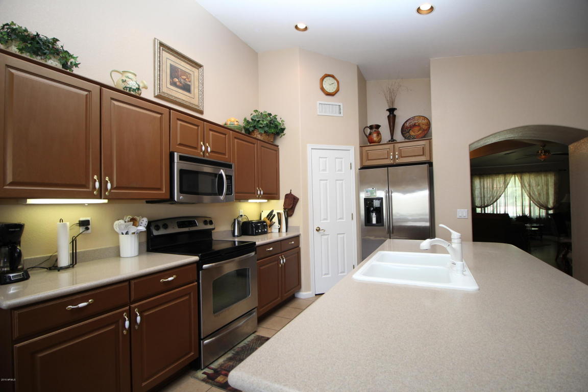 3569 E Utopia Rd, Phoenix, AZ 85050 photo 7