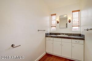 2920 N 8th Ave, Phoenix, AZ 85013 photo 8