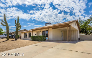 2507 E Marilyn Rd, Phoenix, AZ 85032 photo 2