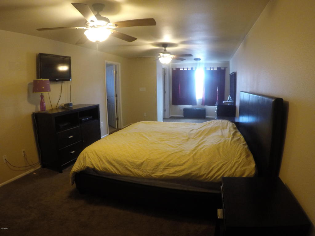 3816 E Winchcomb Dr, Phoenix, AZ 85032 photo 10