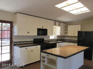 1445 E Hatcher Rd, Phoenix, AZ 85020 photo 8