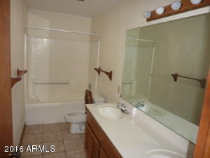 750 E Quail Ave, Apache Junction, AZ 85119 photo 4