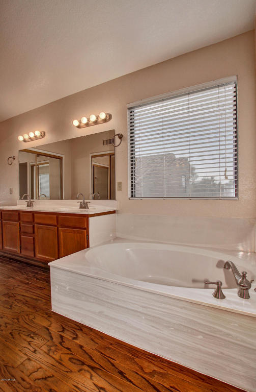 306 E Stonebridge Dr, Gilbert, AZ 85234 photo 35