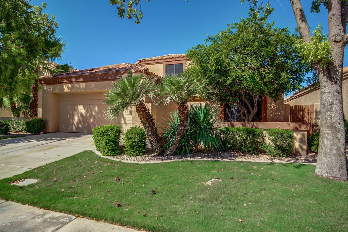 306 E Stonebridge Dr, Gilbert, AZ 85234 photo 3