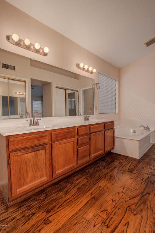 306 E Stonebridge Dr, Gilbert, AZ 85234 photo 34