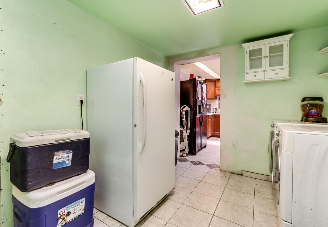 9005 N 3rd Dr, Phoenix, AZ 85021 photo 16