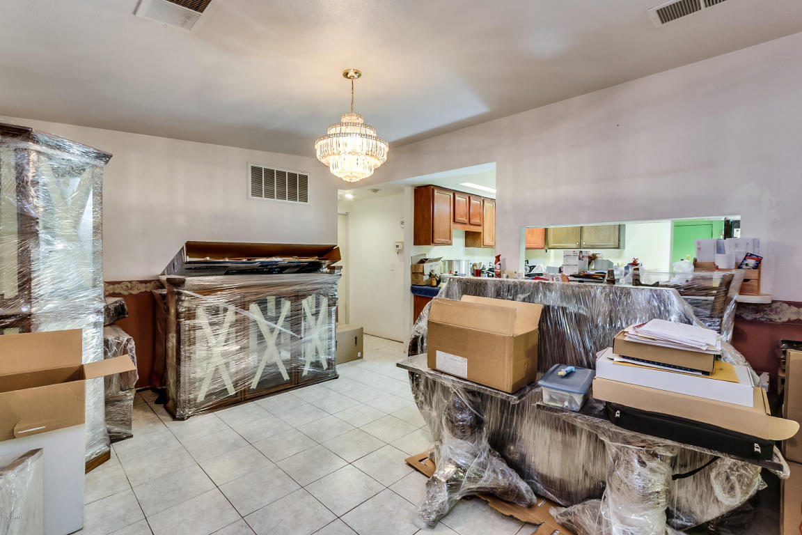 9005 N 3rd Dr, Phoenix, AZ 85021 photo 9