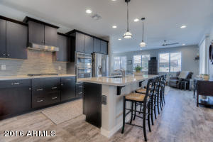 3670 E Rakestraw Ln, Gilbert, AZ 85298 photo 3